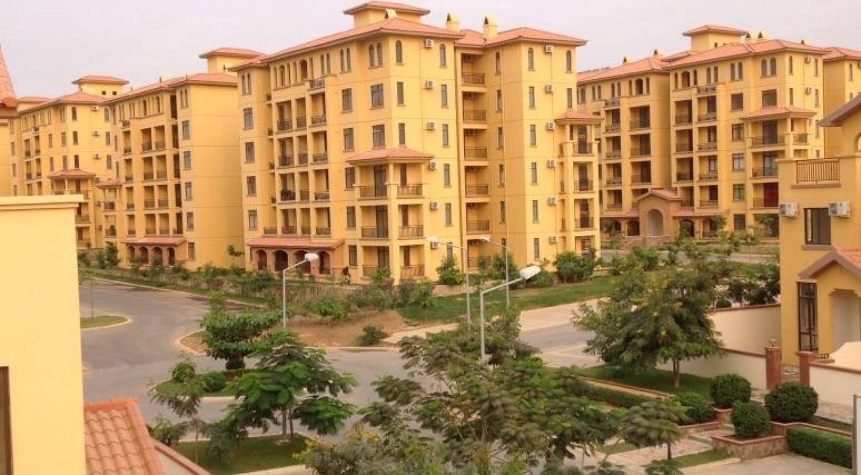 Condomínio Jardim de Rosas