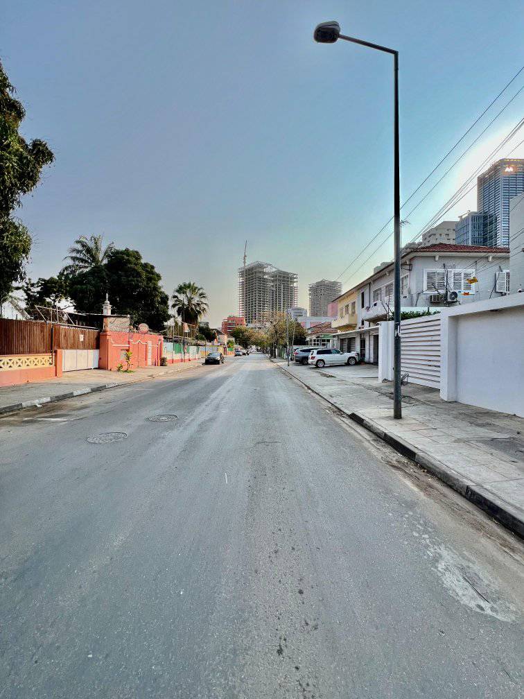 vivenda V3 mobilada na Rua da Índia