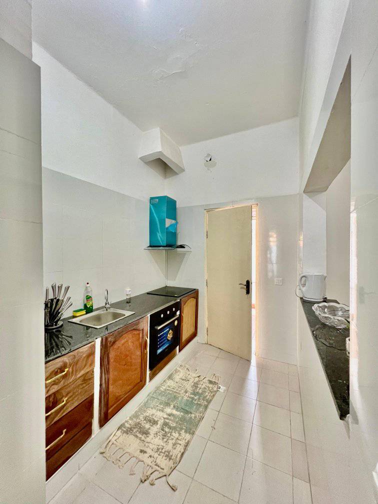 vivenda V3 mobilada na Rua da Índia