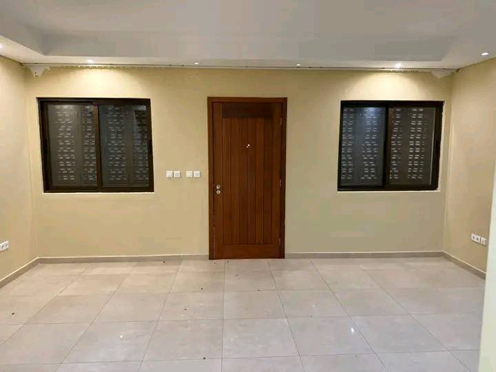 Vivenda V3 Condomínio Nosso Zimbo Camama