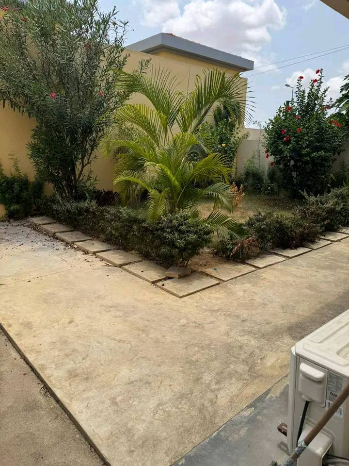 Vivenda V3 Condomínio Nosso Zimbo Camama