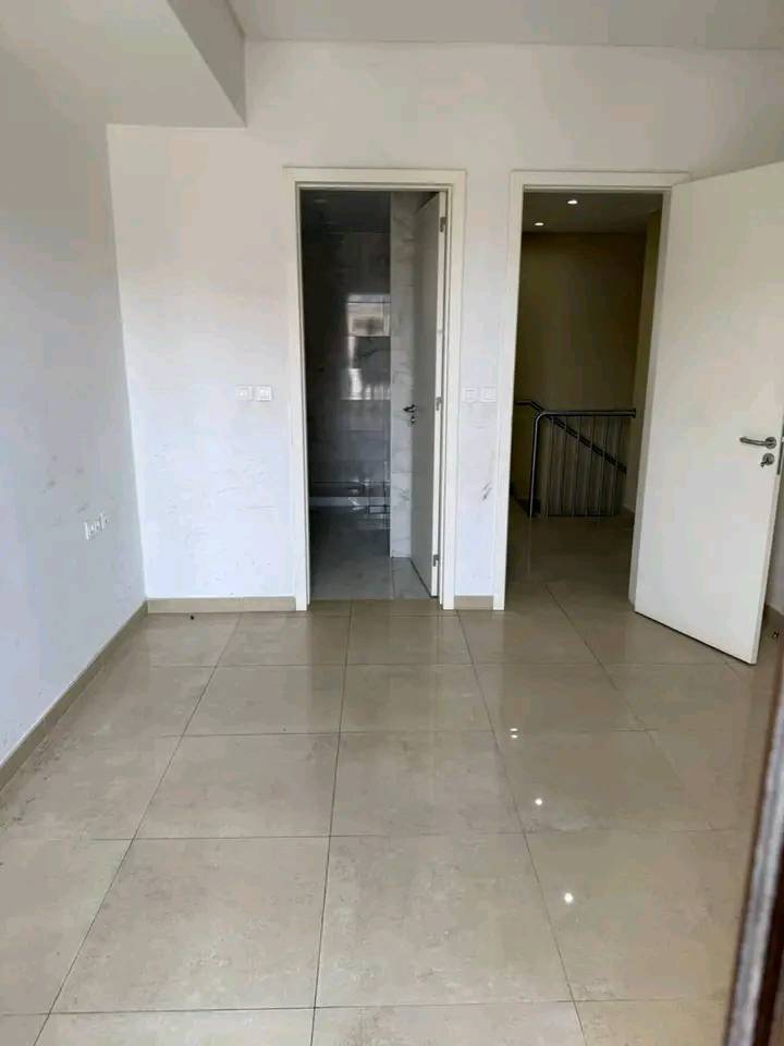 Vivenda V3 Condomínio Nosso Zimbo Camama